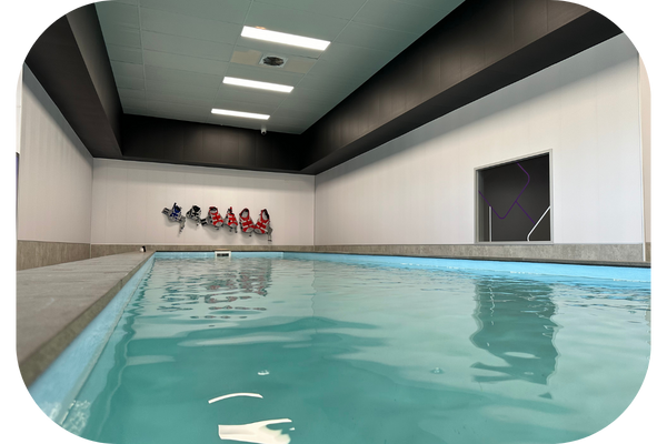 Dog Swimming Pool (600 x 400 px) (2)